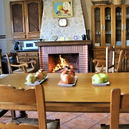 Сasa de vacaciones Cortijo La Torre De Caniles *